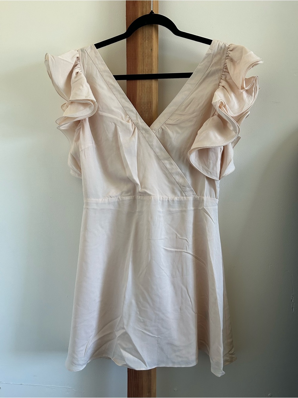 Ark & Co Cream Wrap Ruffle Sleeve V-Neck Top